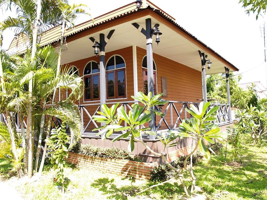 Cowboy Farm Resort Pattaya Ban Huai Yai Esterno foto