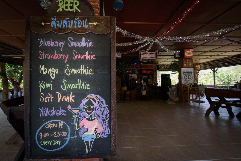 Cowboy Farm Resort Pattaya Ban Huai Yai Esterno foto